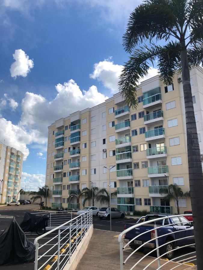 Apartamento Proximo Ao Parque E Aeroporto - Com Academia E Piscina Apartment Uberlandia Exterior photo